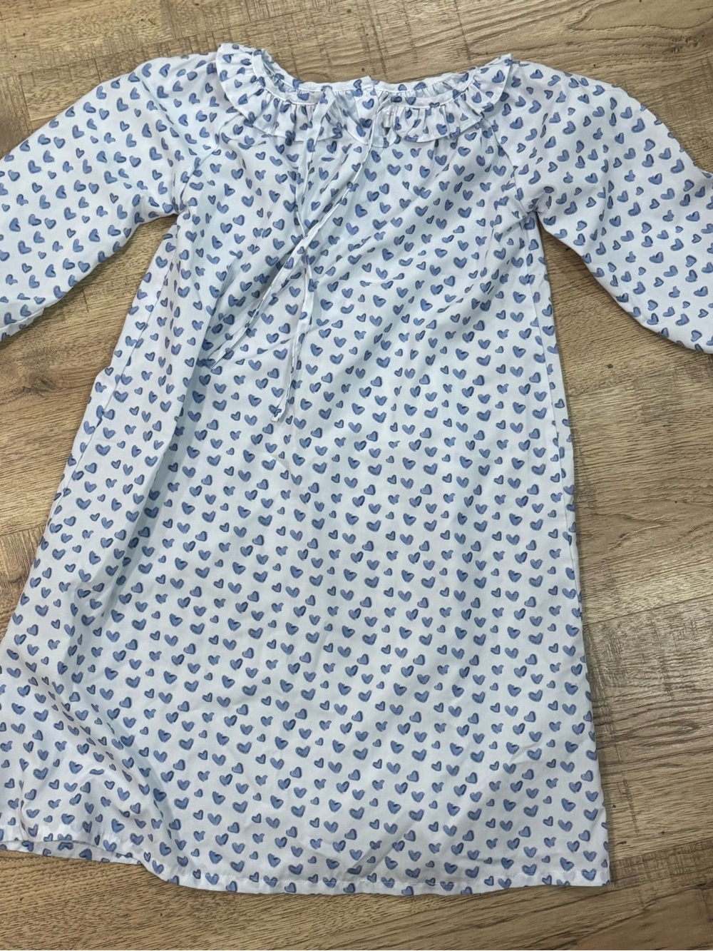 Girls' White Nightdress with Blue Heart Print - Cozy Sleepwear